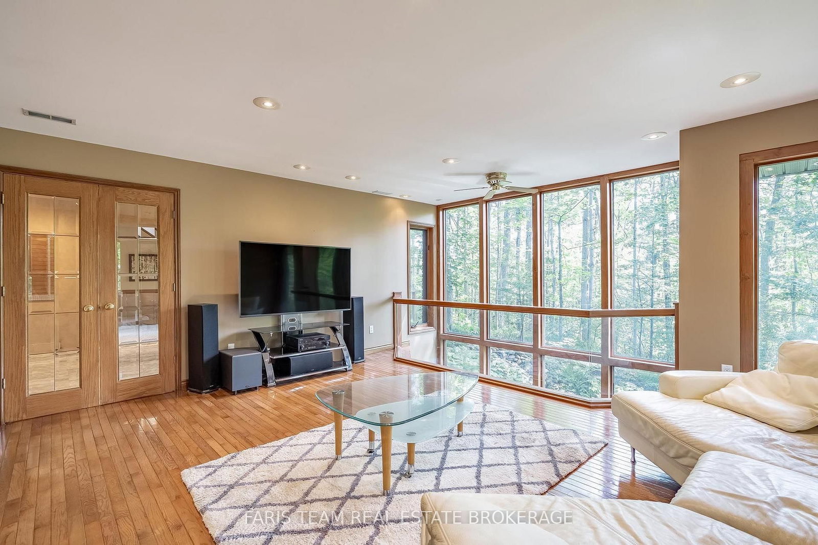 15 Scottdale Drive • Oro-Medonte, ON photo 16