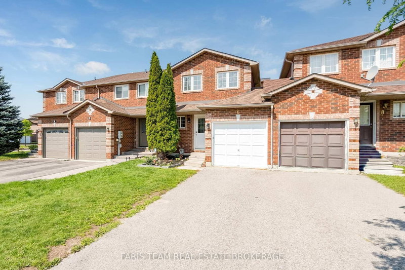 6 Raymond Crescent