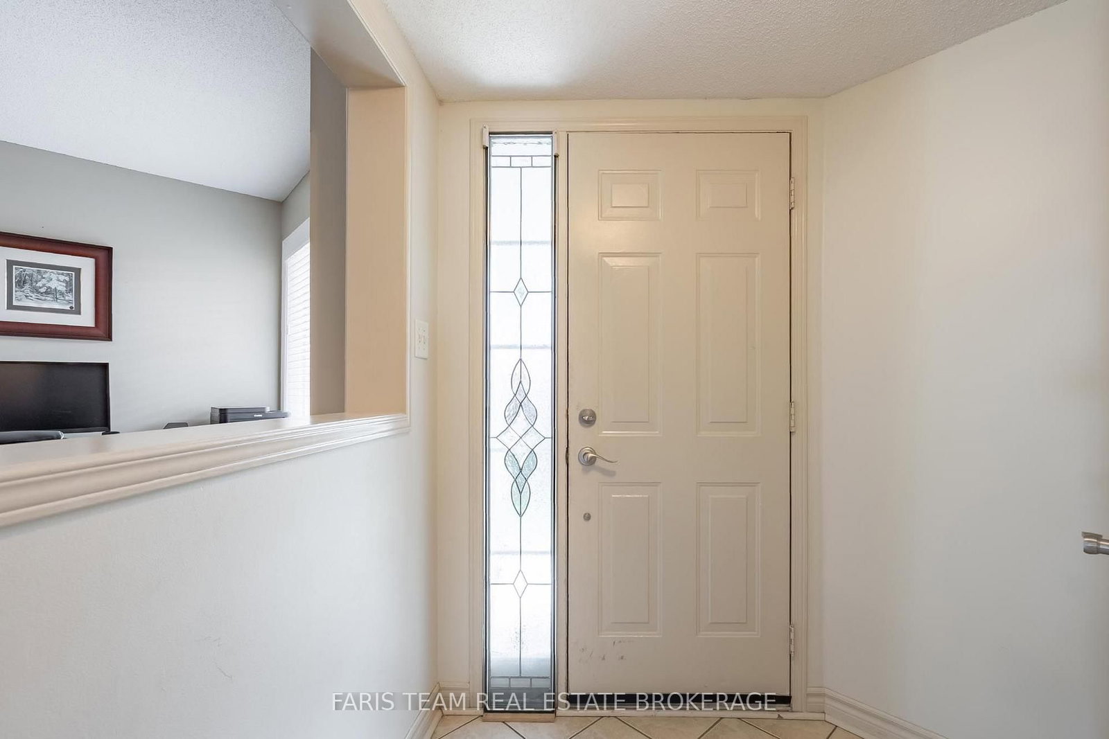 4 Bluegrass Drive • Barrie, ON photo 4