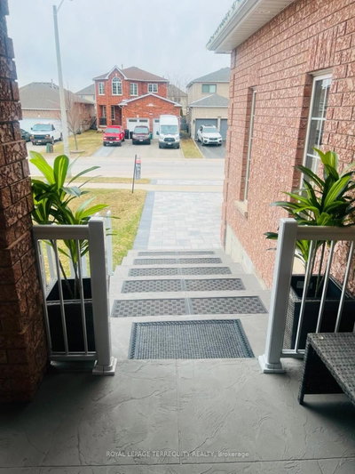 25 Jagges Drive • Barrie, ON photo 5