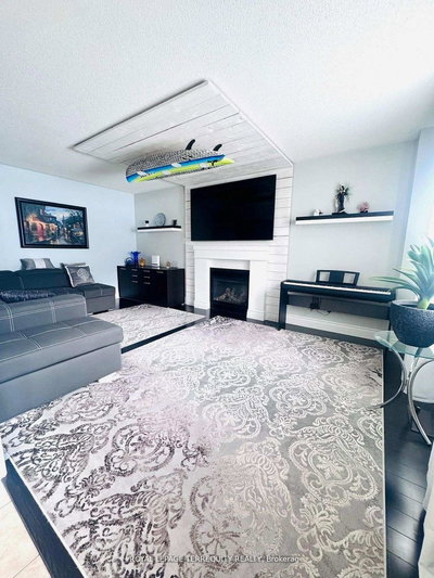 25 Jagges Drive • Barrie, ON photo 9