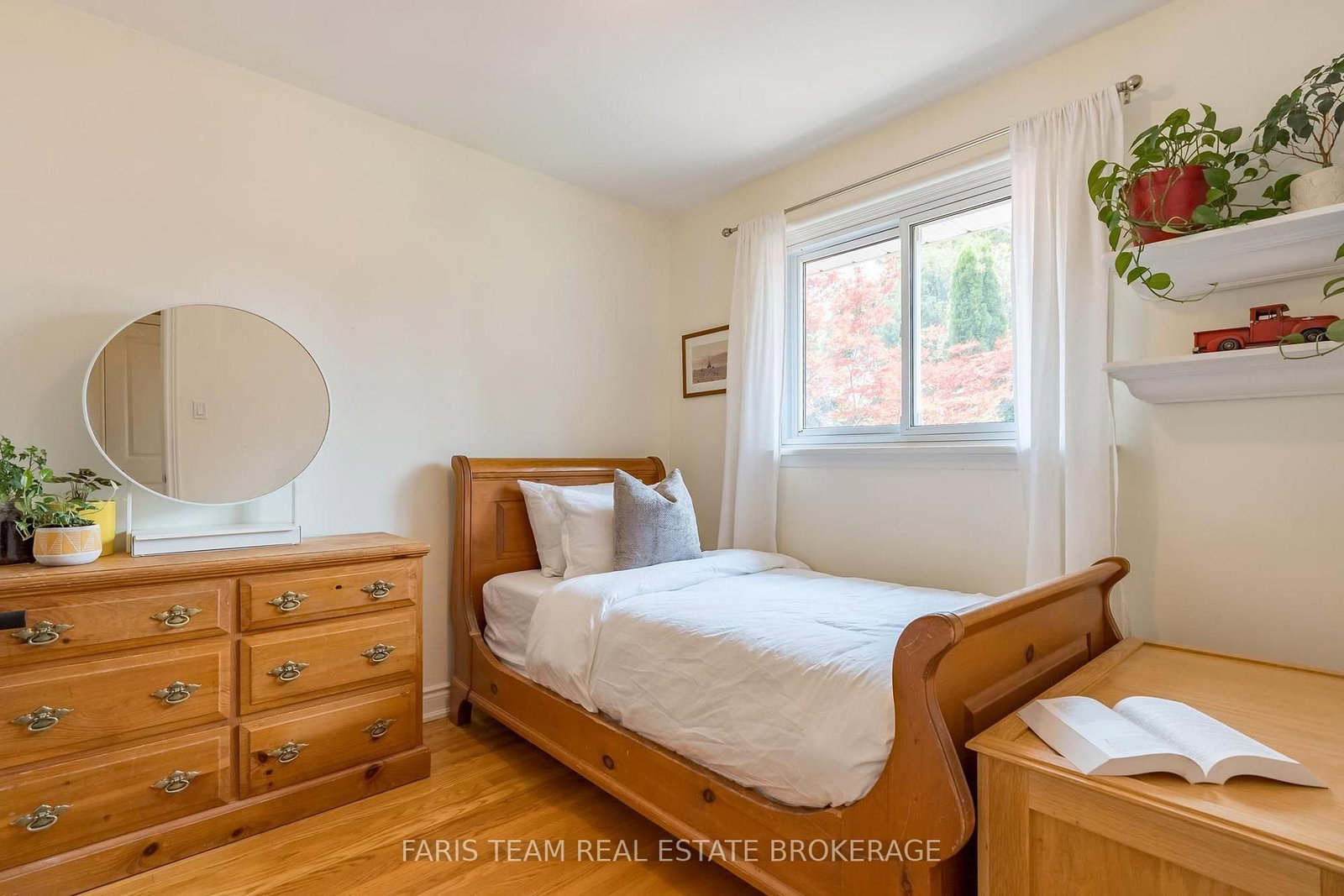 89 Steel Street • Barrie, ON photo 15