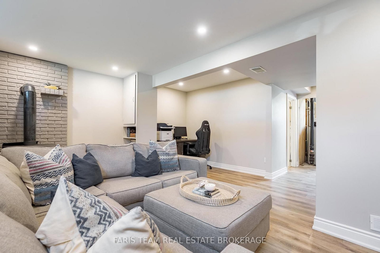 89 Steel Street • Barrie, ON photo 18