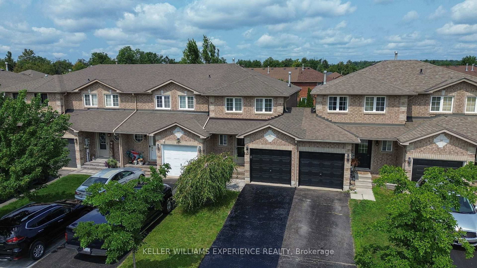 12 Monarchy Street • Barrie, ON photo 21
