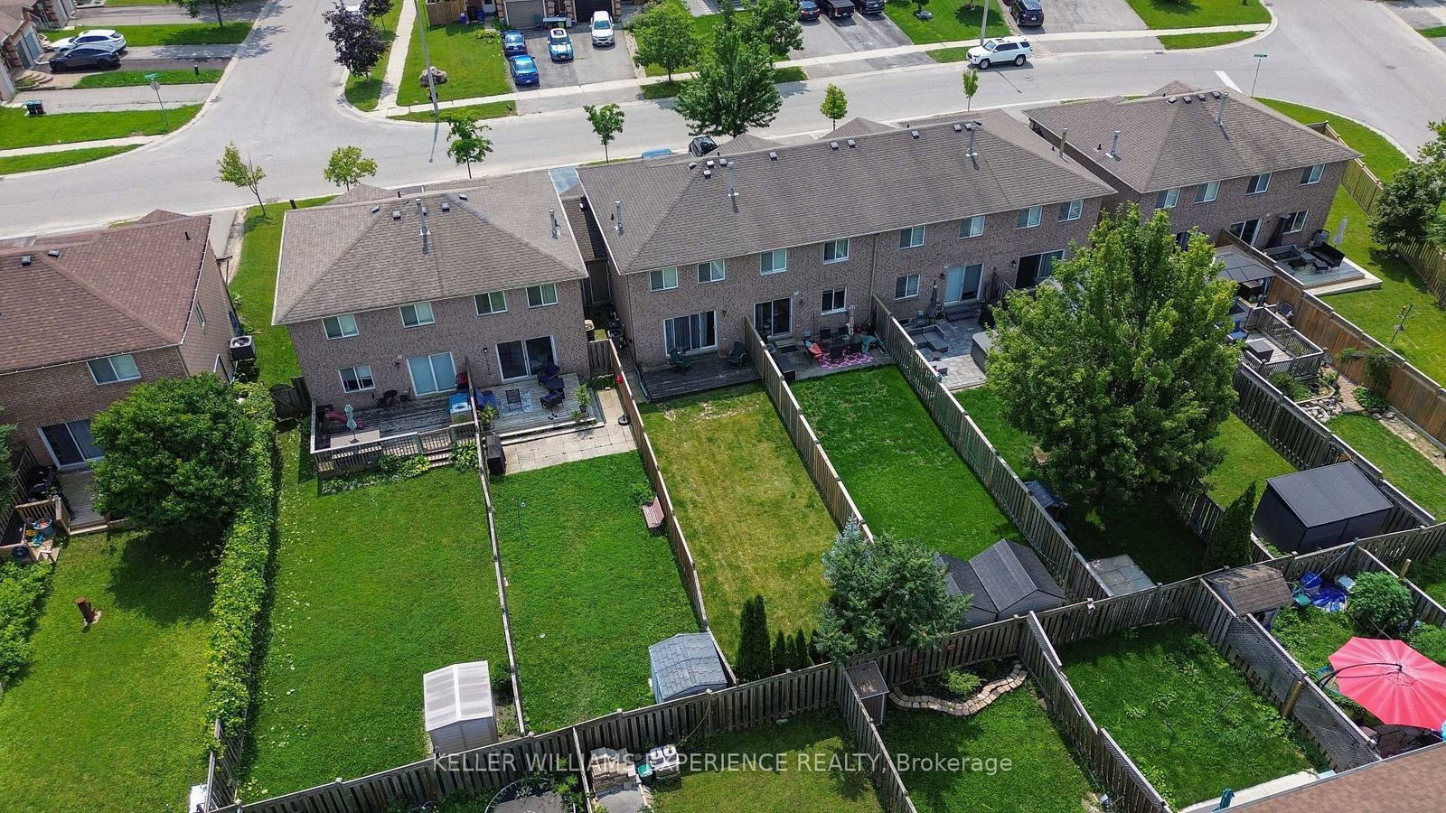 12 Monarchy Street • Barrie, ON photo 23