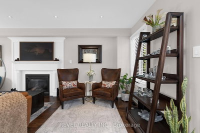 69 Stephanie Lane • Barrie, ON photo 8