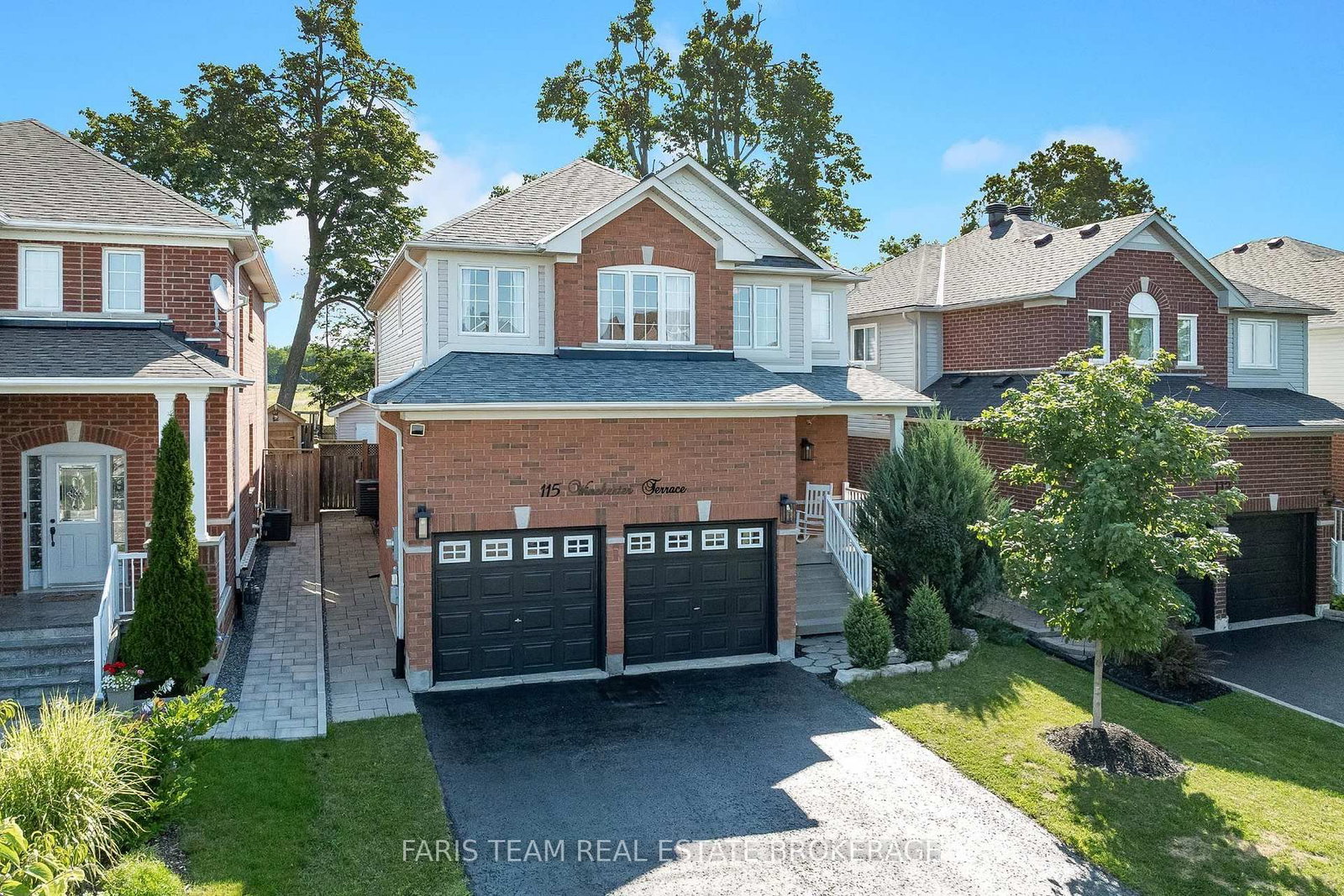 115 Winchester Terrace • Barrie, ON photo 1