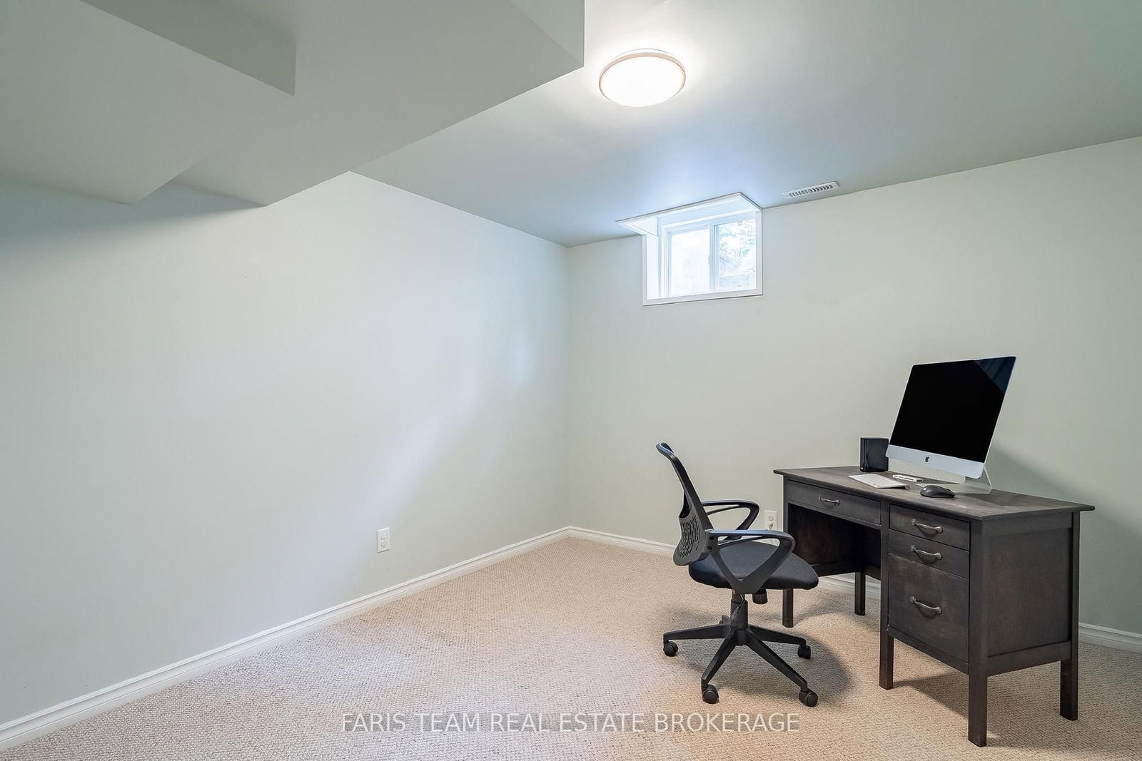 115 Winchester Terrace • Barrie, ON photo 32
