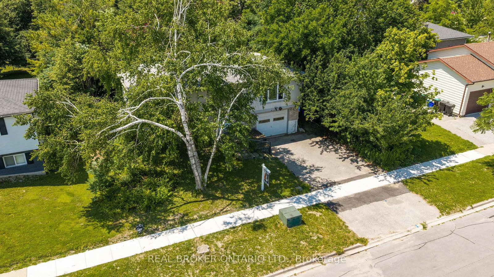 57 Bernick Drive • Barrie, ON photo 11