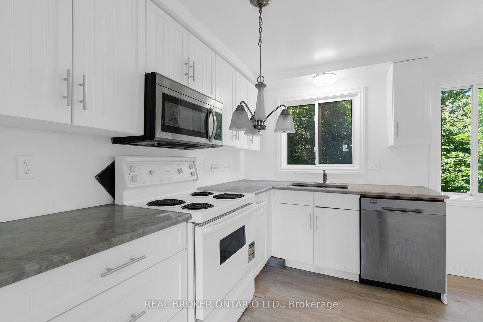 57 Bernick Drive • Barrie, ON photo 8
