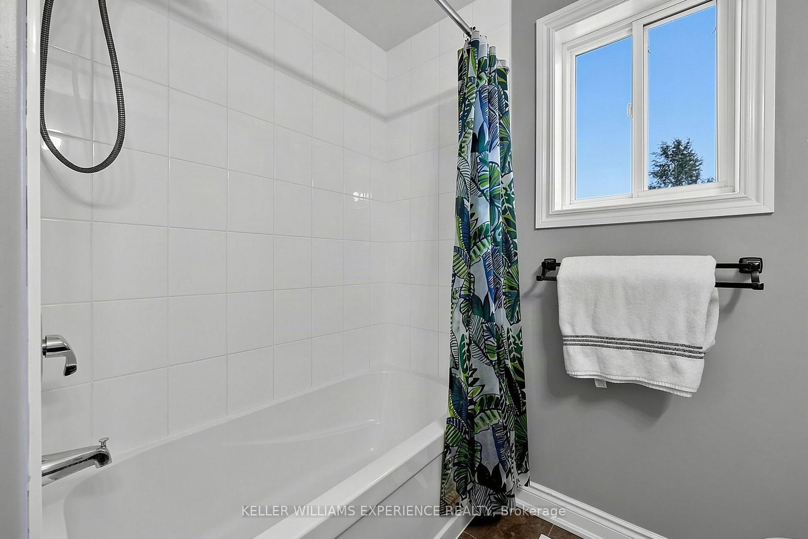 30 Nash Avenue • Springwater, ON photo 35