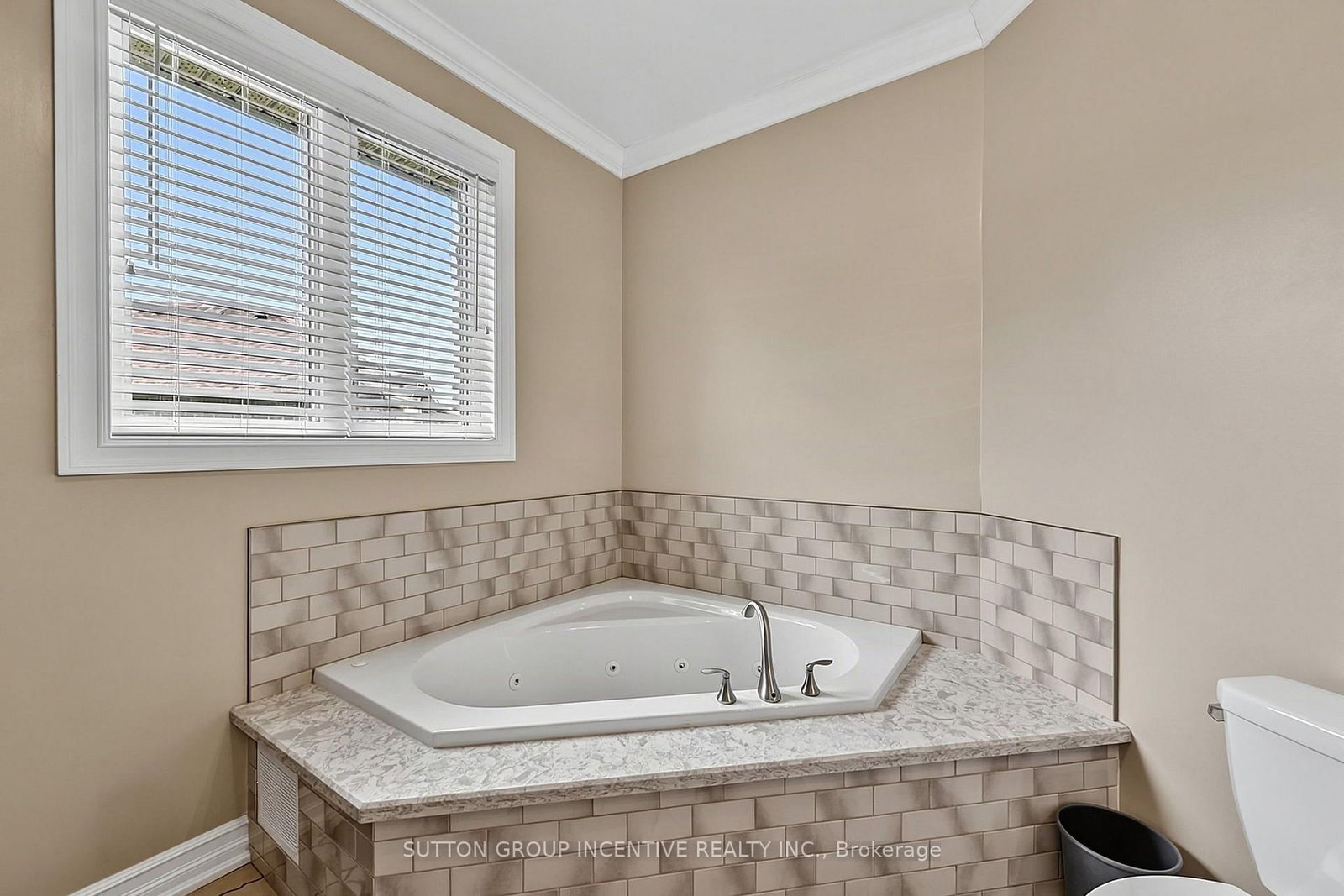 18 Lloyd Cook Drive W • Springwater, ON photo 36