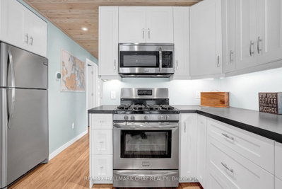375 Robins Point Road • Tay, ON photo 8