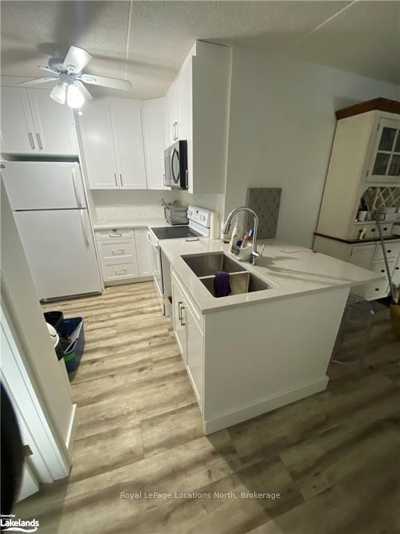 12 - 15 Dawson Drive