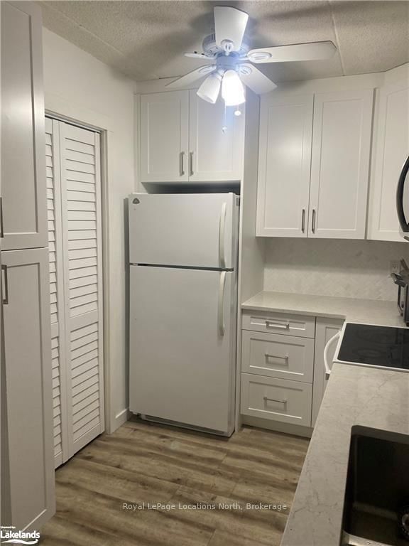 12 - 15 Dawson Drive