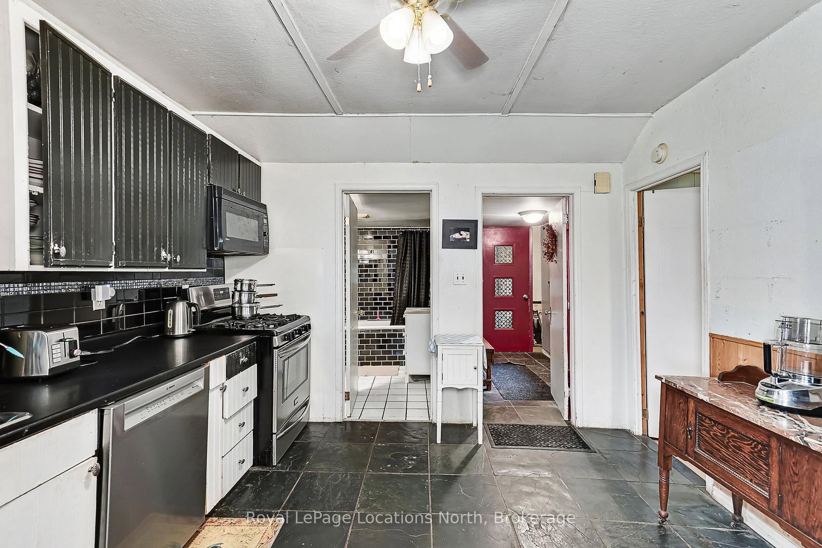 21 Eva Crescent • Collingwood, ON photo 19