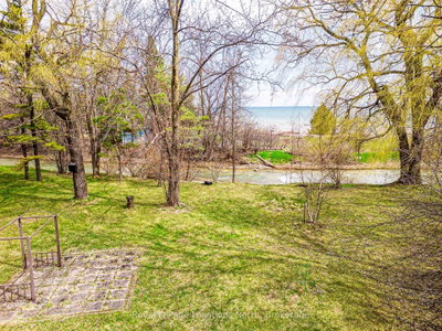 21 Eva Crescent • Collingwood, ON photo 3