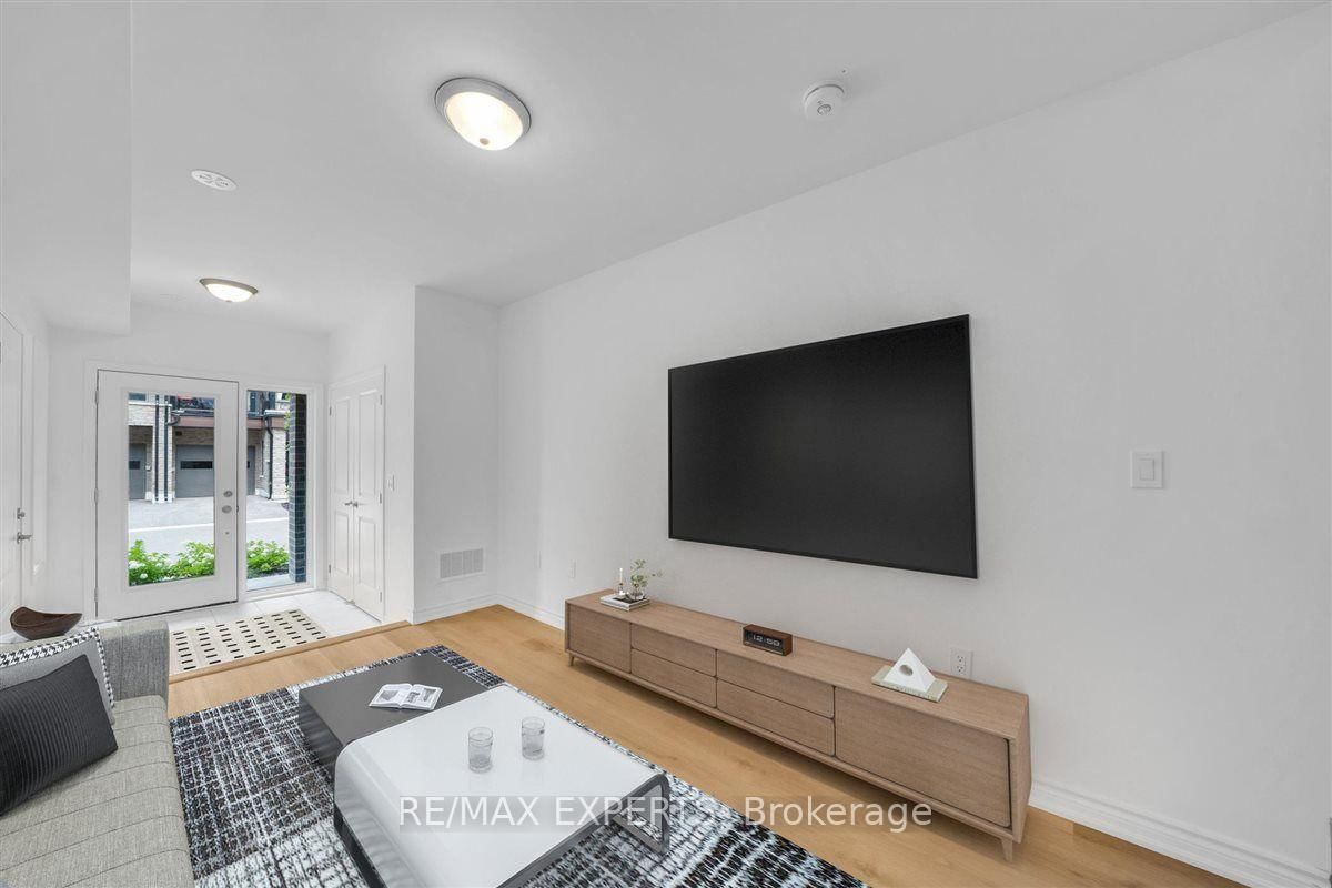57 Wyn Wood Lane • Orillia, ON photo 6