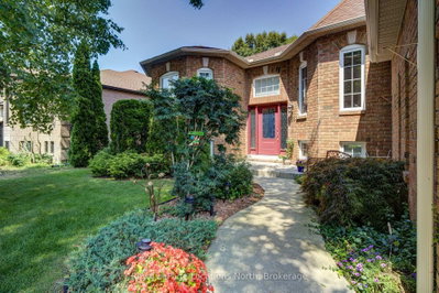 68 Acorn Crescent • Wasaga Beach, ON photo 4