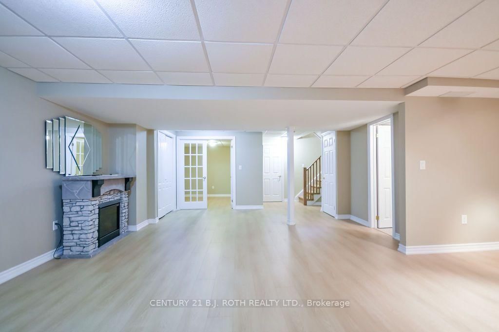 318 LITTLE Avenue • #27 • Barrie, ON photo 26