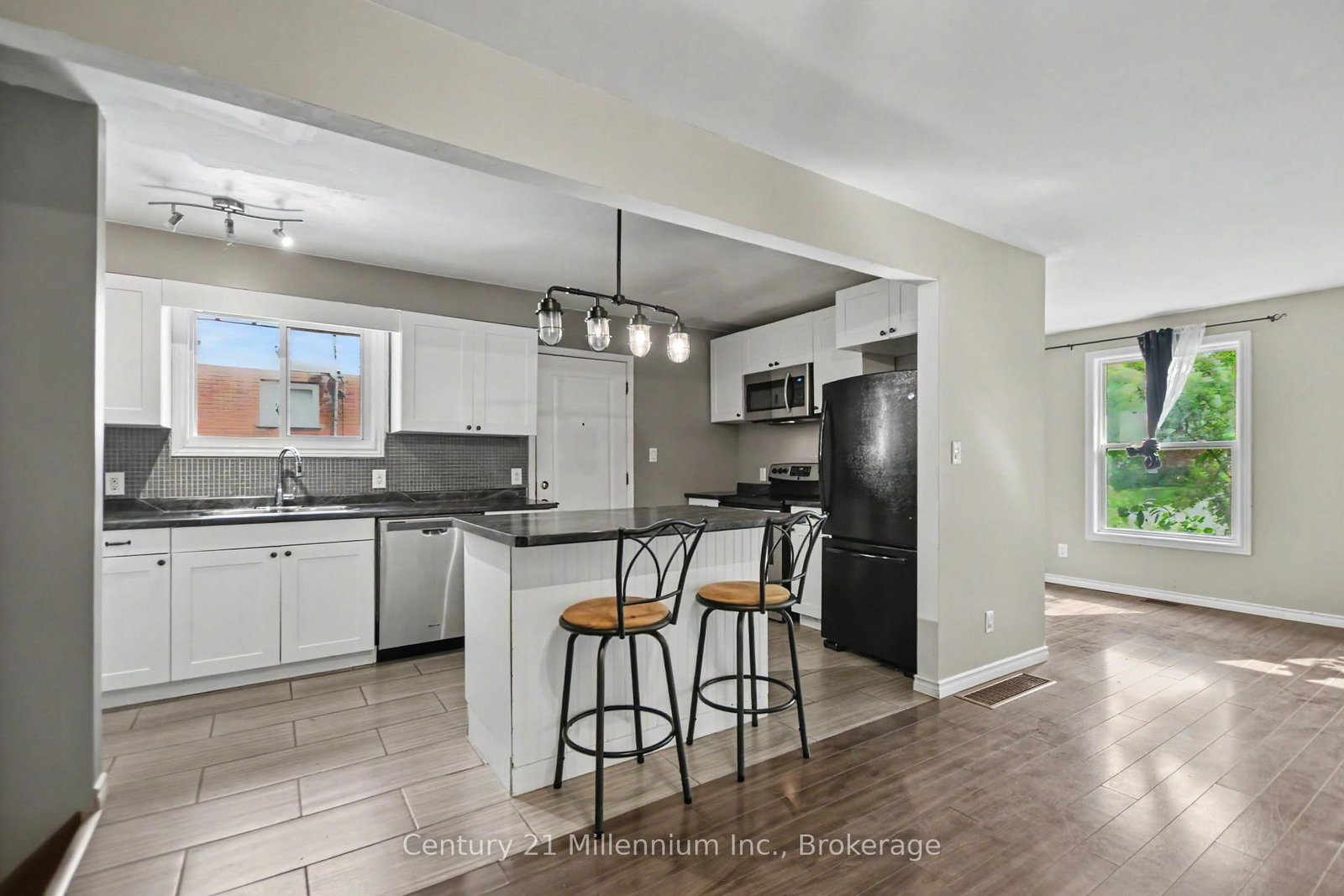 408 Walnut Street • Collingwood, ON photo 11