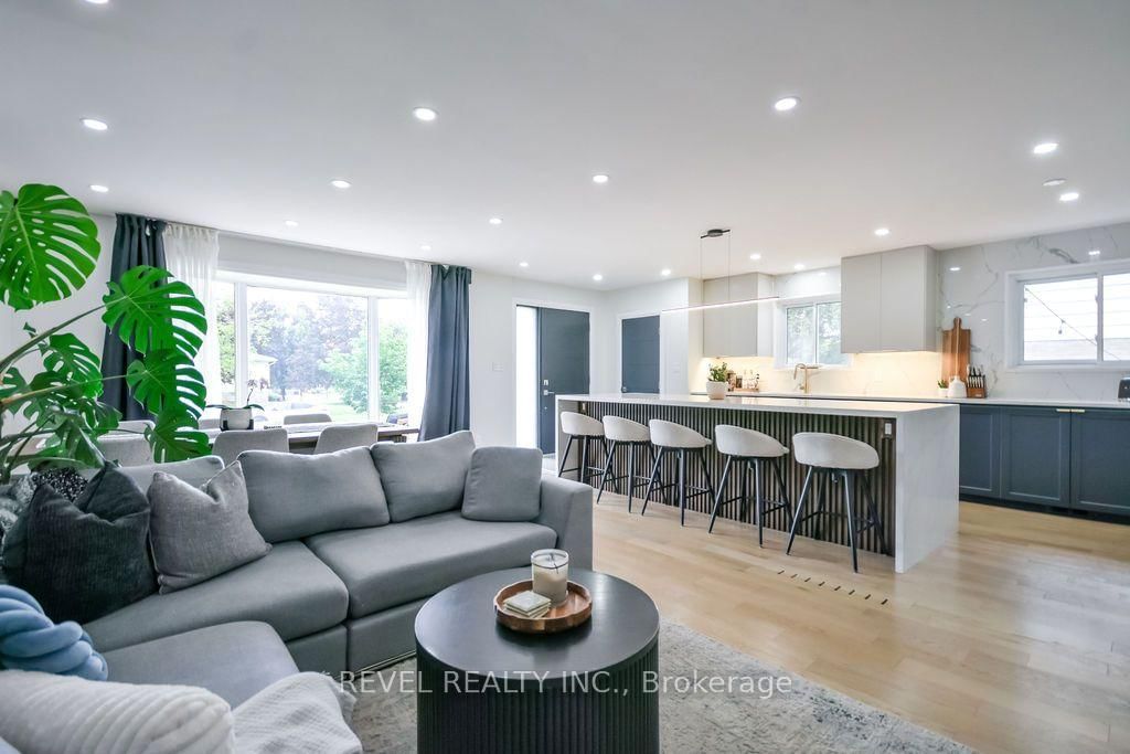 20 Cynthia Court • Barrie, ON photo 10