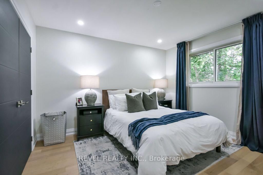 20 Cynthia Court • Barrie, ON photo 18