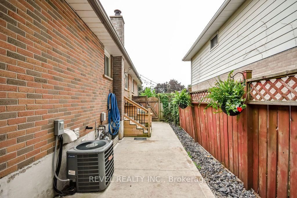 20 Cynthia Court • Barrie, ON photo 46