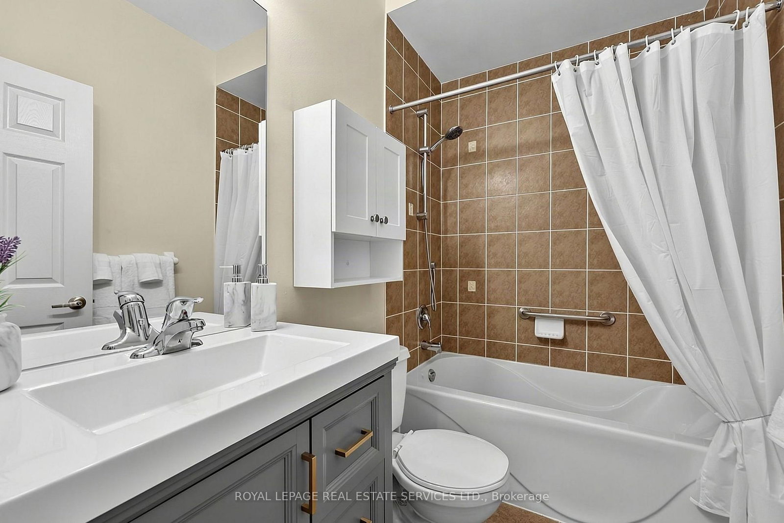 17 LEEWARD Circle • Wasaga Beach, ON photo 26