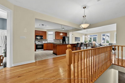 17 LEEWARD Circle • Wasaga Beach, ON photo 6
