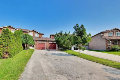 103 Dunsmore Lane • Barrie, ON photo 4