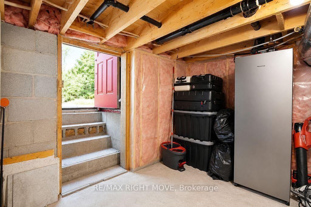 3301 Pleasant Road • Severn, ON photo 21