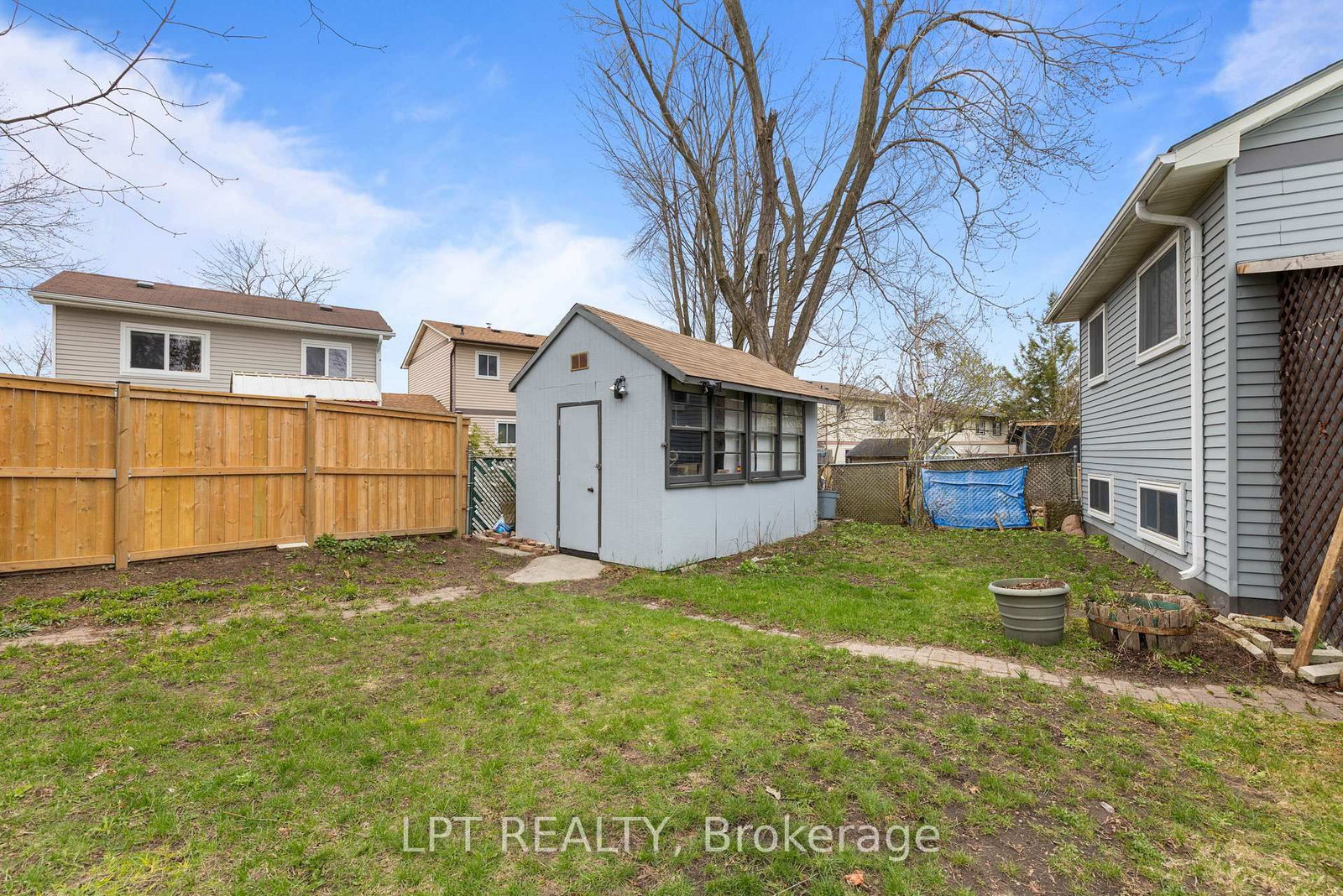 55H Chaucer Crescent • Barrie, ON photo 26