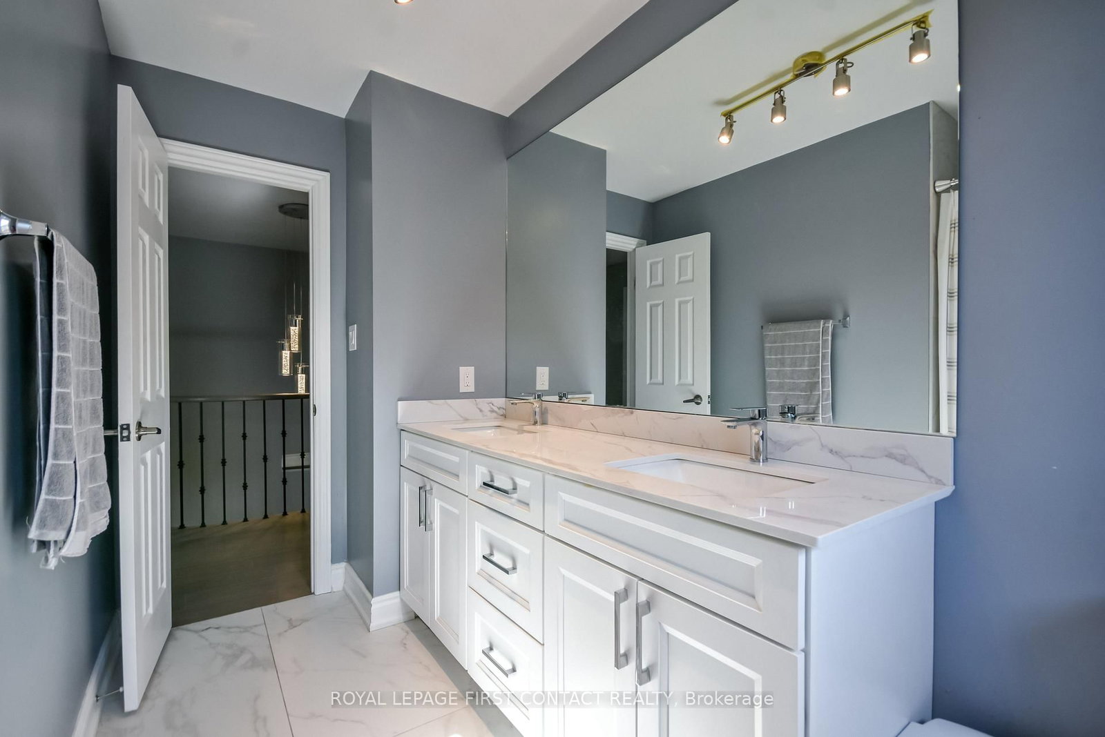 34 Bear Creek Drive • Barrie, ON photo 25
