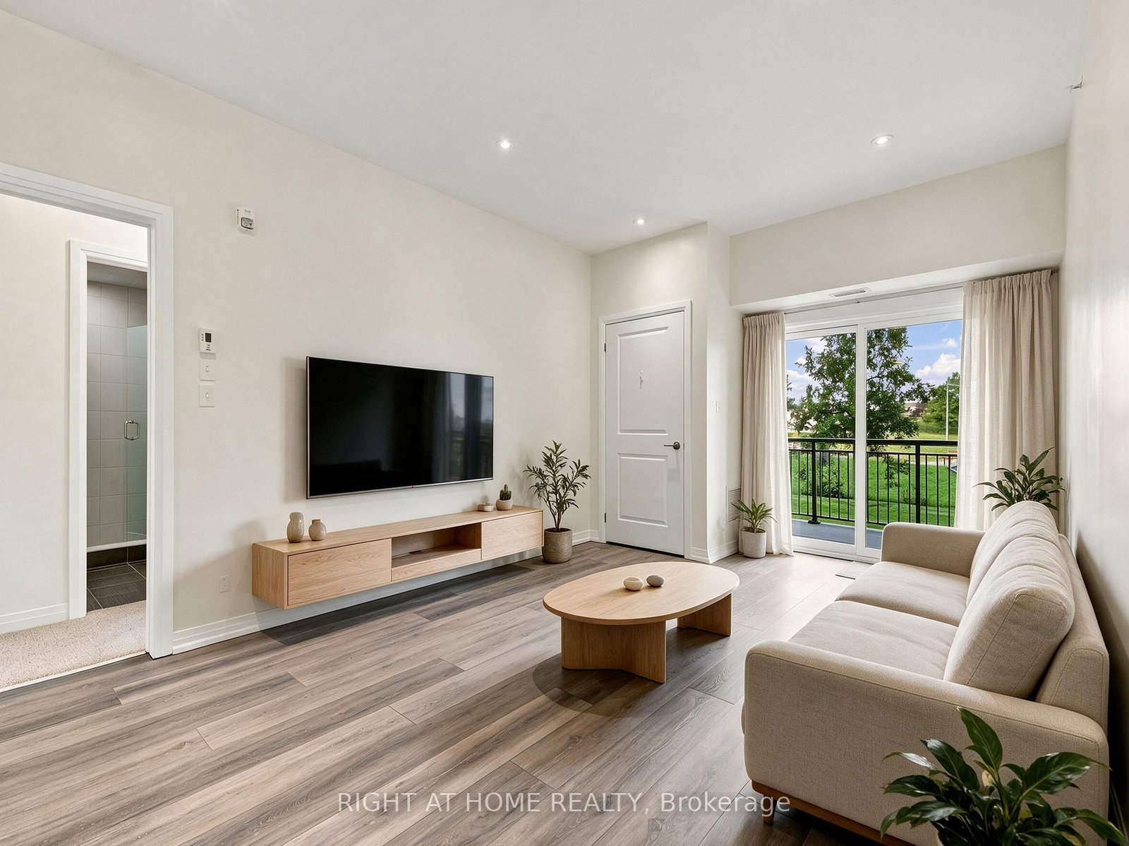 299 Cundles Road E • ##106 • Barrie, ON photo 17