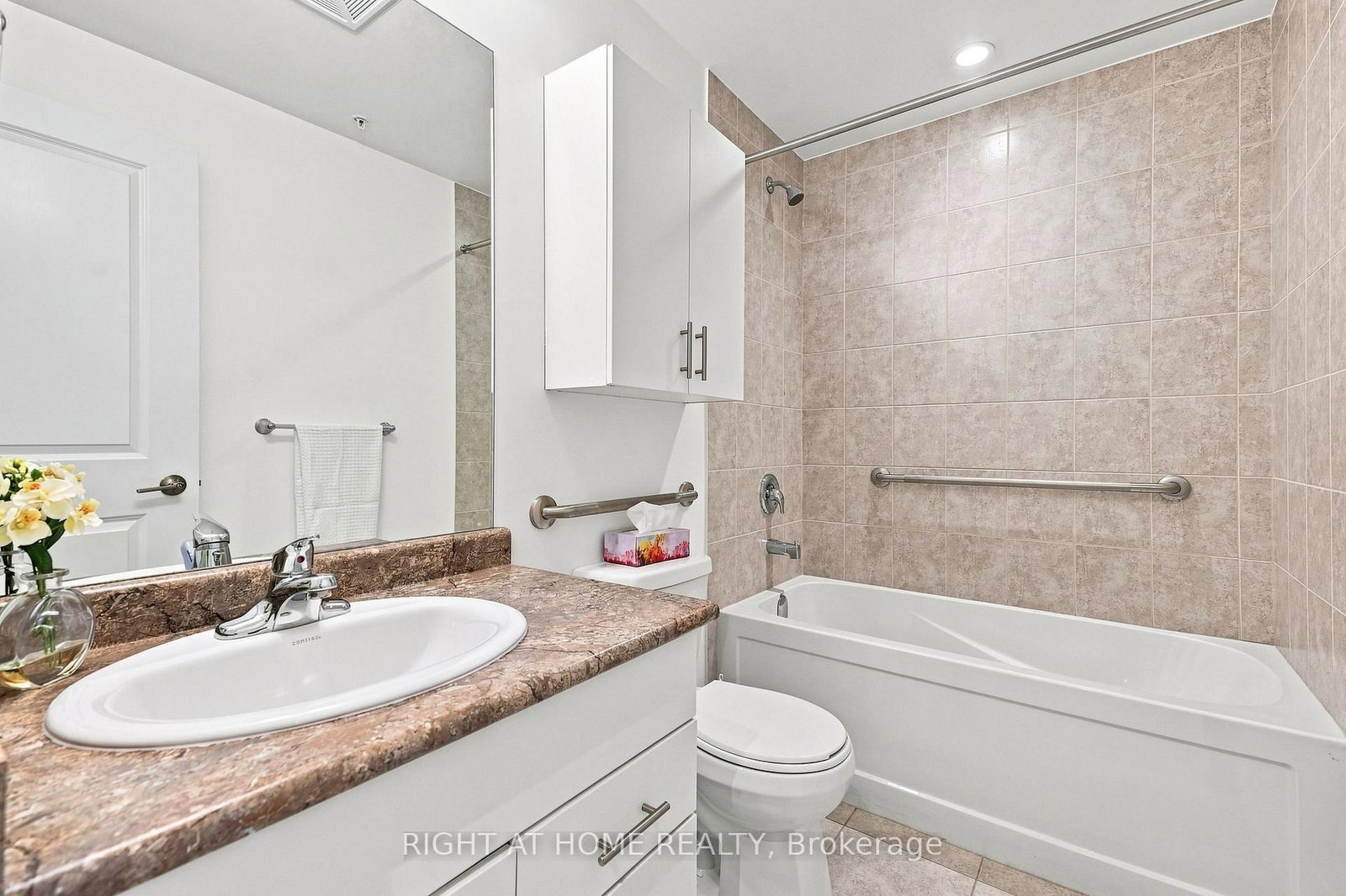 299 Cundles Road E • ##106 • Barrie, ON photo 30