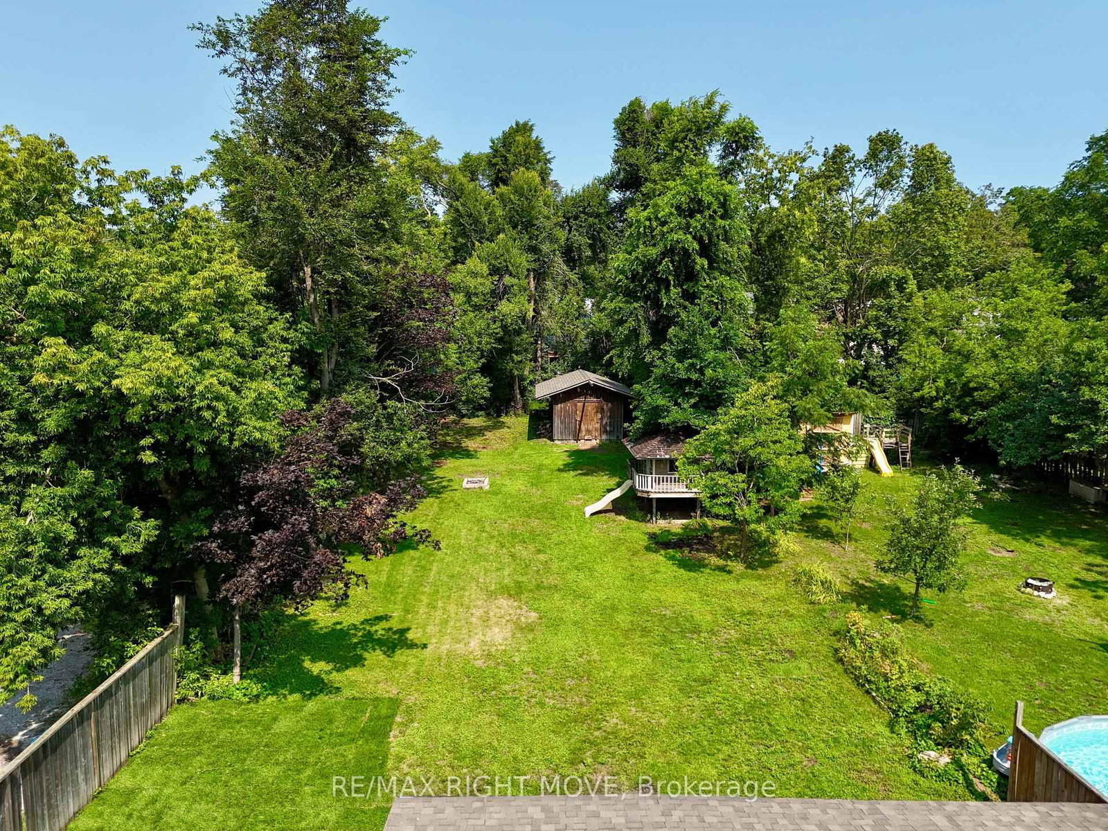238 Mary Street • Orillia, ON photo 39