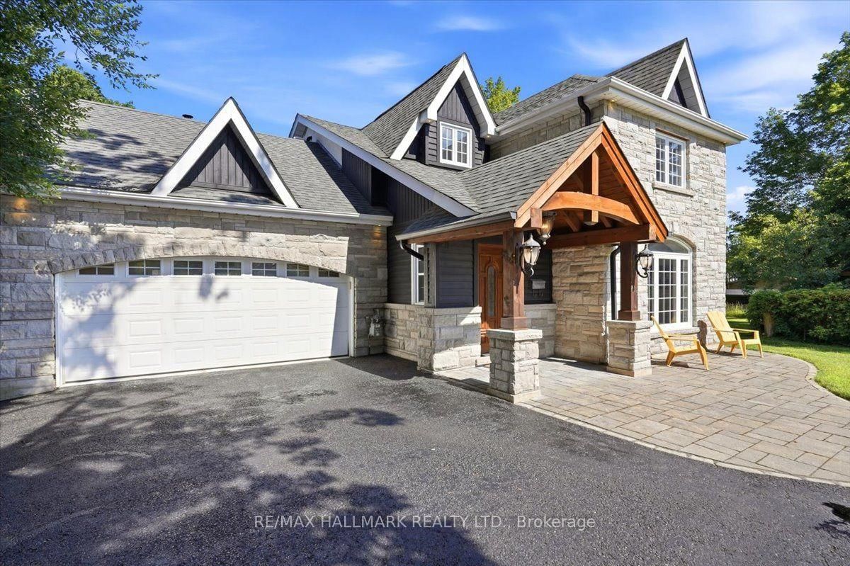 105 Duckworth Street, Barrie — MLS S13675524