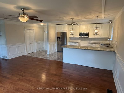 426 Highland Avenue • Orillia, ON photo 4