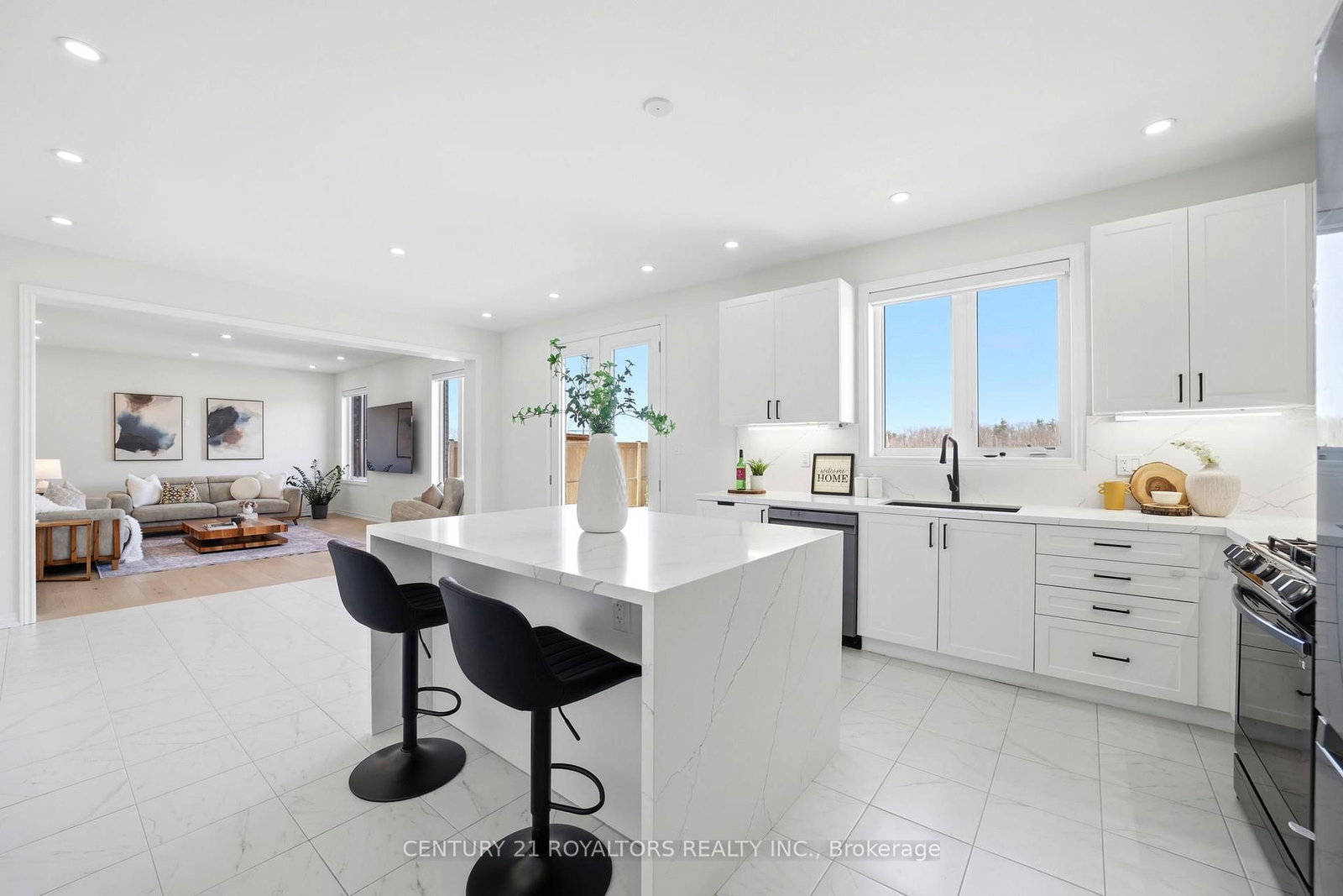 107 Rugman Crescent • Springwater, ON photo 19