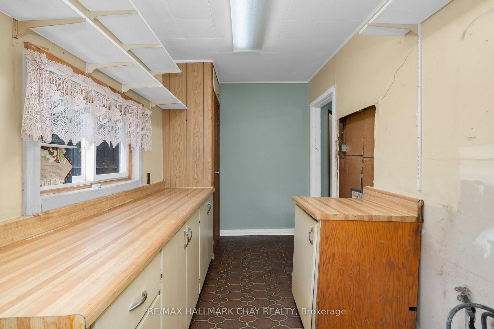 7 Caroline Street E • Clearview, ON photo 11