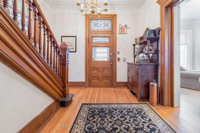 23 Yonge Street S • Springwater, ON photo 4