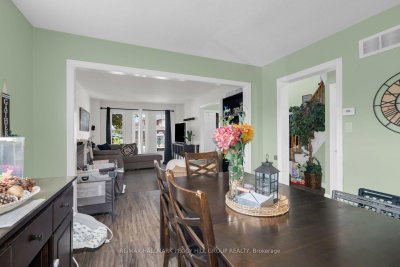 187 Johnson Street • Barrie, ON photo 5