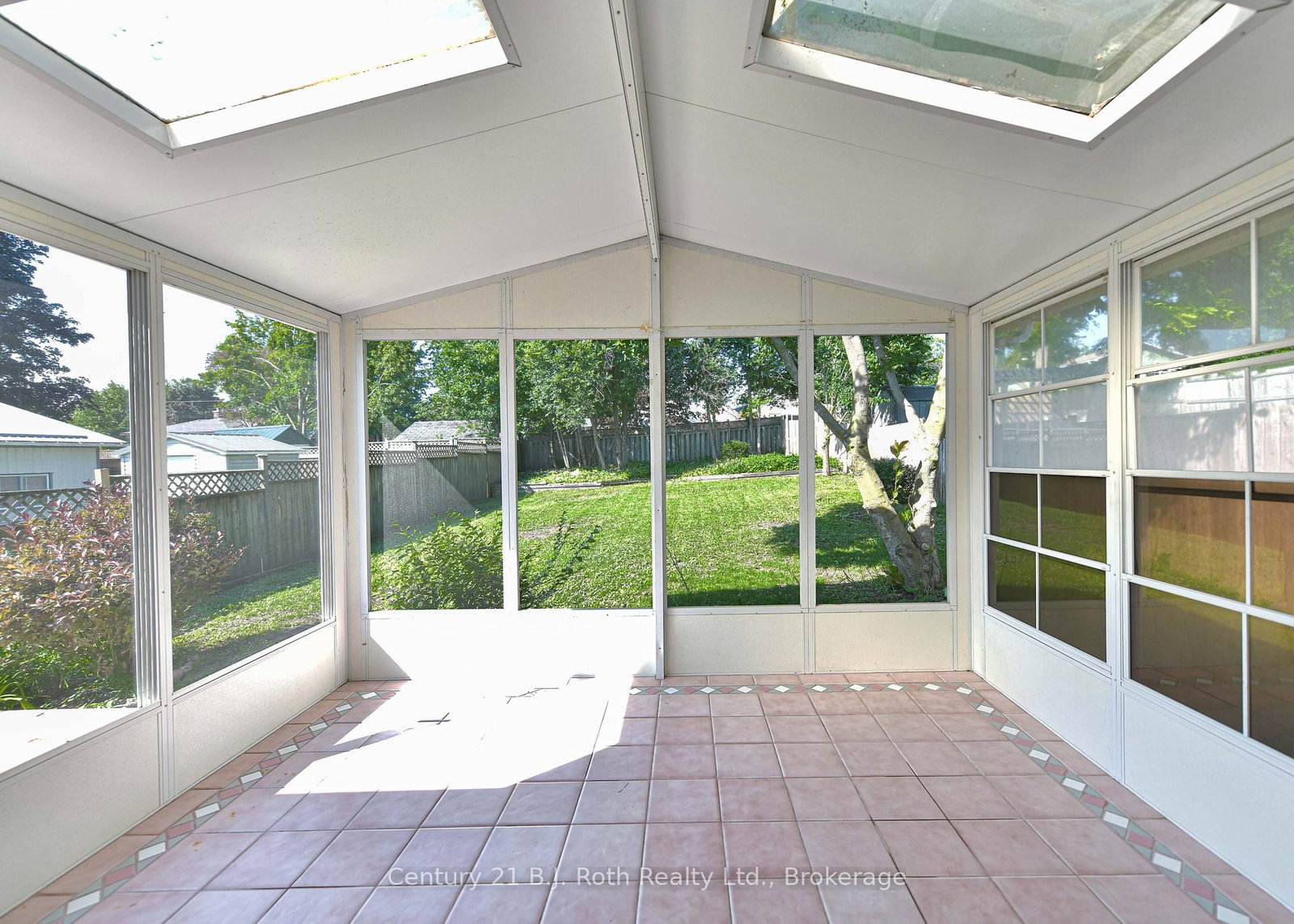 12 Clinton Street • Orillia, ON photo 32