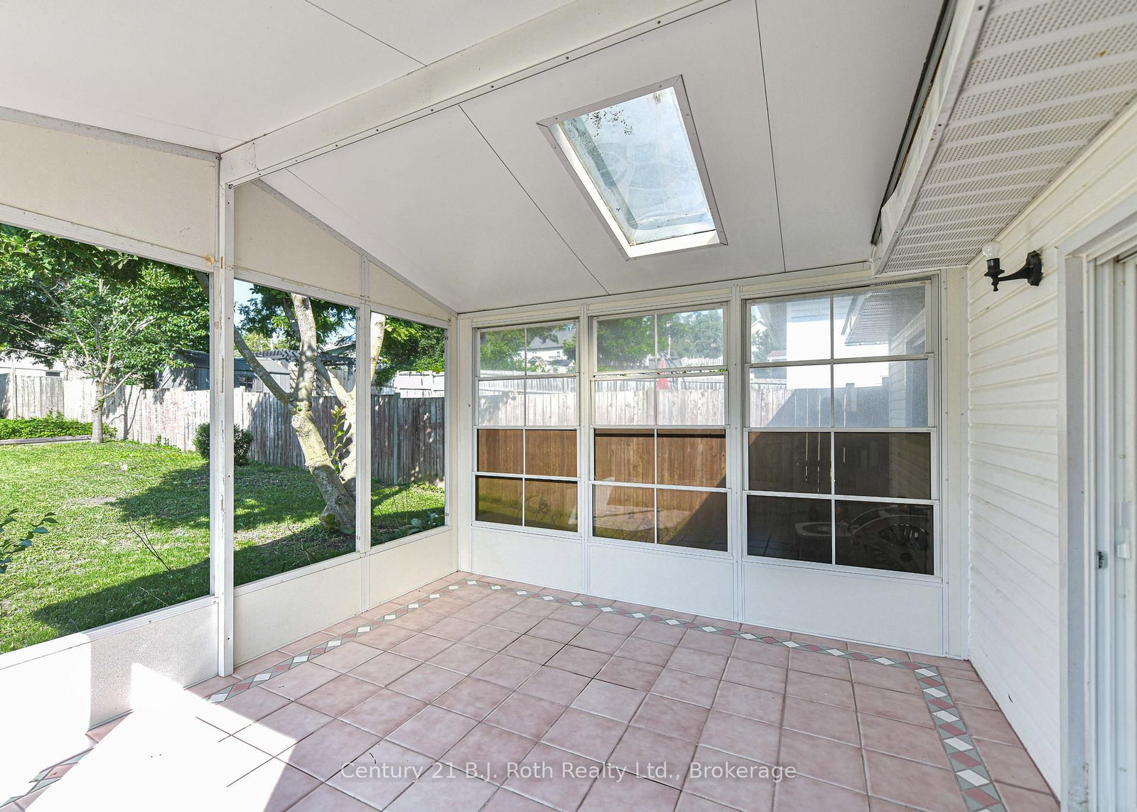 12 Clinton Street • Orillia, ON photo 33