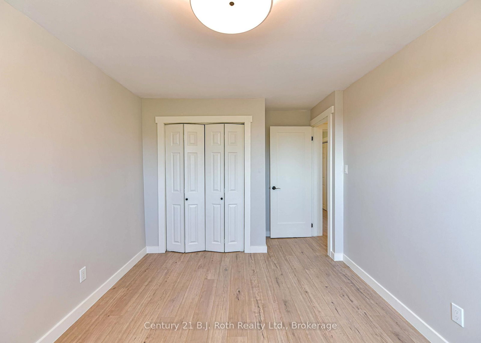 12 Clinton Street • Orillia, ON photo 46