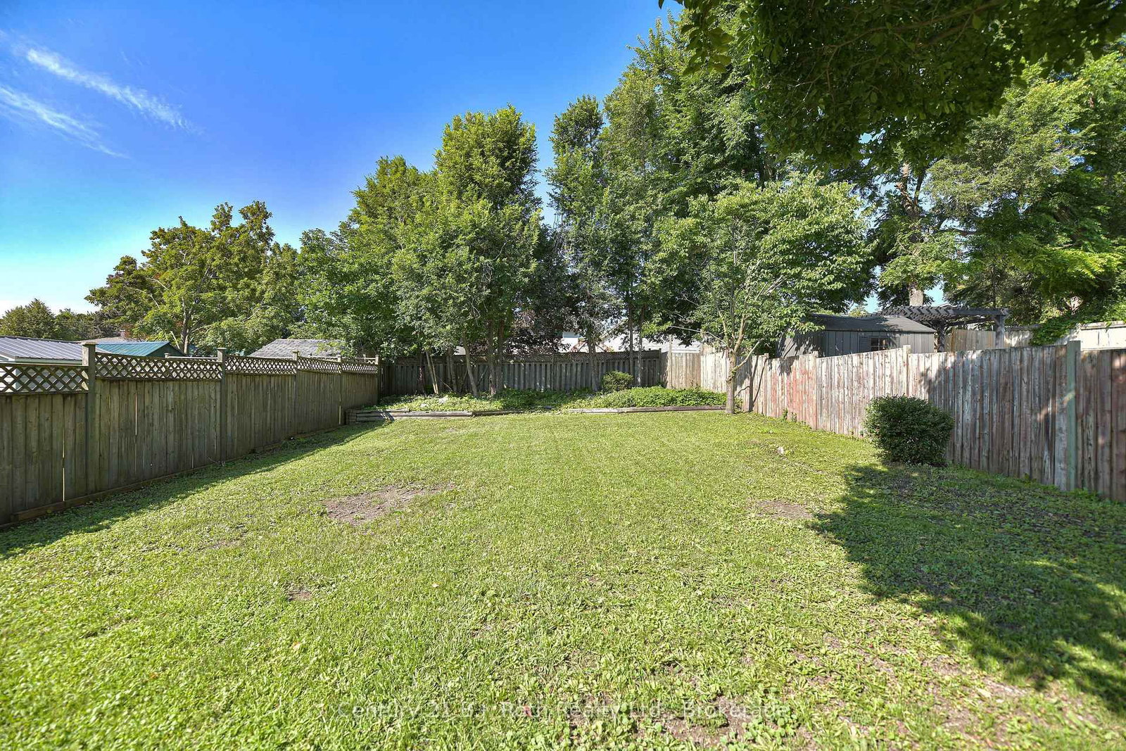 12 Clinton Street • Orillia, ON photo 9