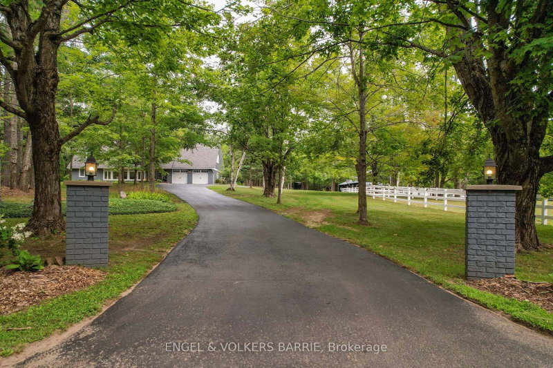 1304 Bass Lake Side Road W