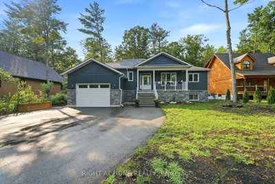 48 Nicole Boulevard