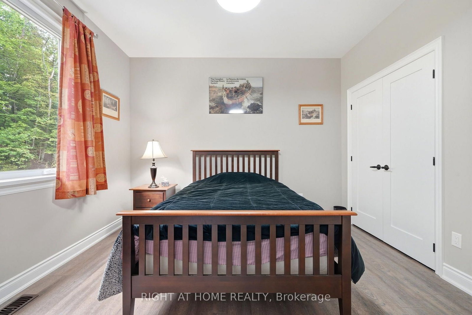 48 Nicole Boulevard • Tiny, ON photo 16